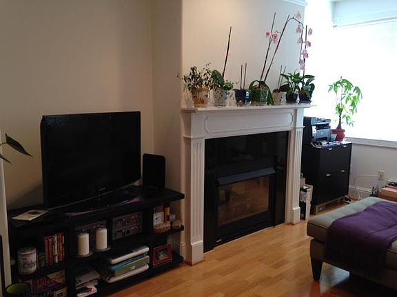 2nd image of 3817 24th St APT 3