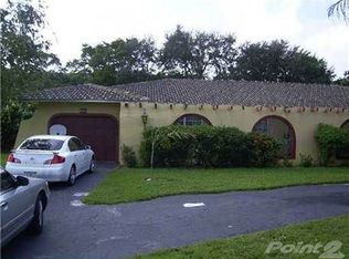 8406 NW 35th St, Coral Springs, FL 33065
