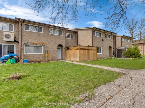 79 Driftwood Ave #62, Toronto, ON M3N 2M7