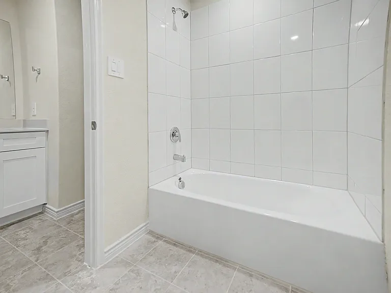 909 Apeldoorn Trl — Photo 11