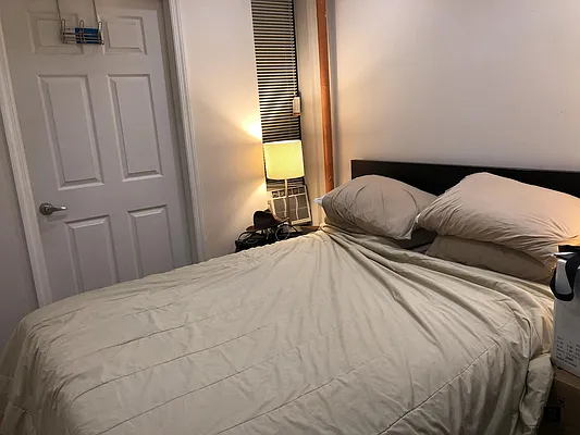 Rented by R New York | media 8