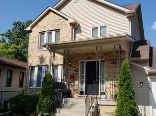 1922 S 5th Ave, Maywood, IL
