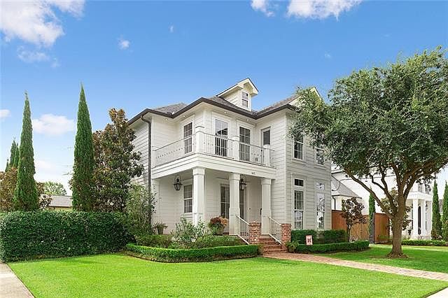 1st image of 601 Atherton Dr