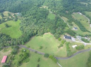 Pinecrest Rd, Jacksboro, TN 37757