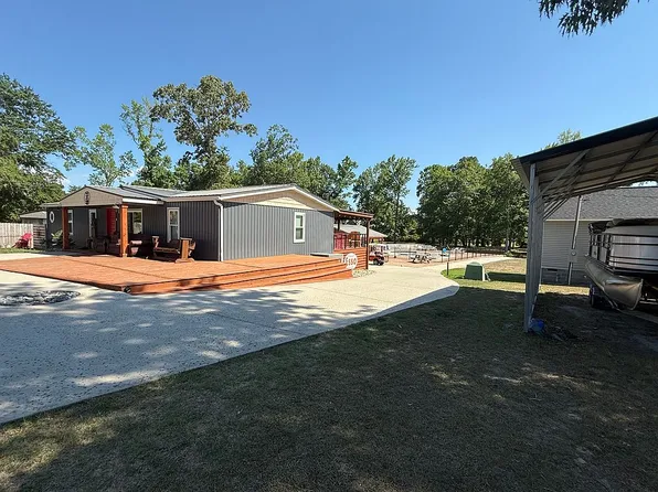 1345 Litzler Dr, Manning, SC 29102