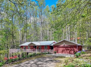 211 Rustic Rd, Waynesville, NC 28786