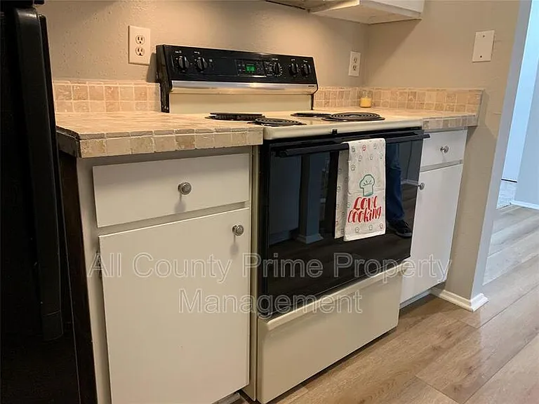 10049 Westpark Dr #168 — Photo 17