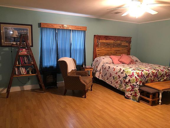 4th image of 221 Michel Laborde Ln