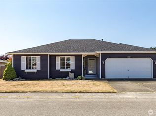 1561 SW 8th Ave, Oak Harbor, WA