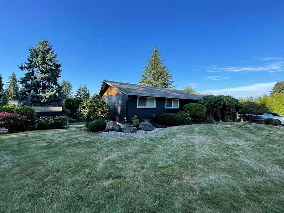 1st image of 2518 NE 113th St