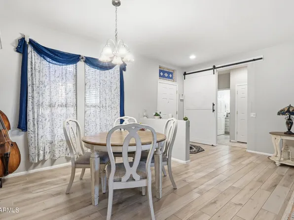 18180 N SHIMMER Lane, Surprise, AZ 85374