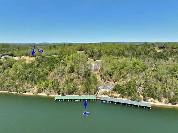 3rd image of 265 River Run Trl