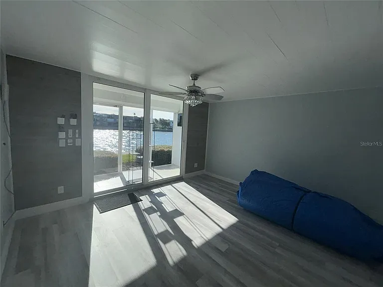 7625 Sun Island Dr S #108 — Photo 11