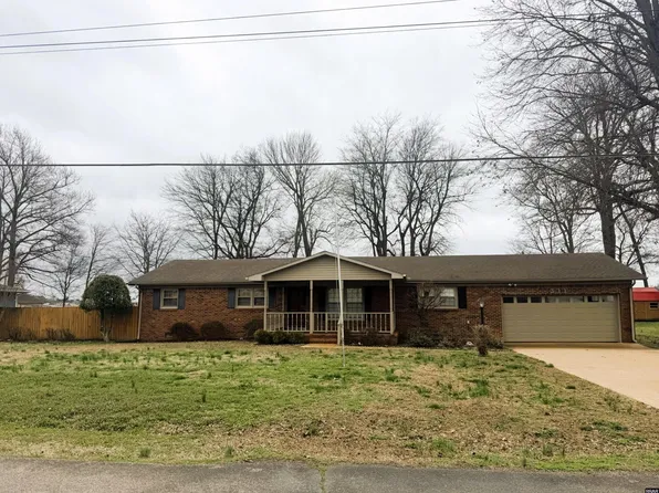 311 Cedar St, Union City, TN 38261