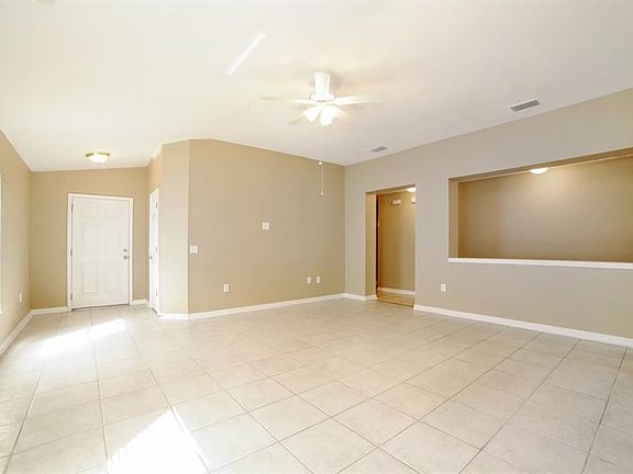 2nd image of 10606 Boyette Creek Blvd