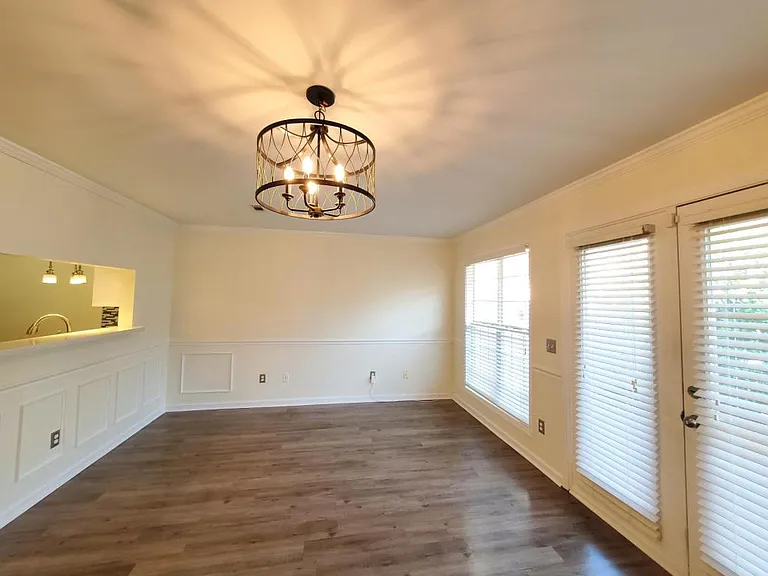211 Wakefield Way — Photo 15
