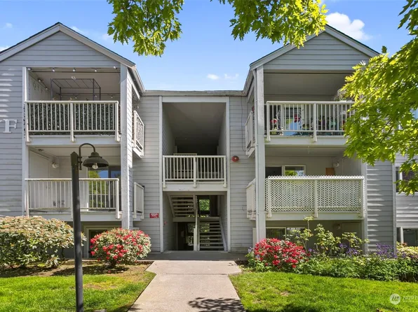975 Aberdeen Avenue NE #F107, Renton, WA 98056