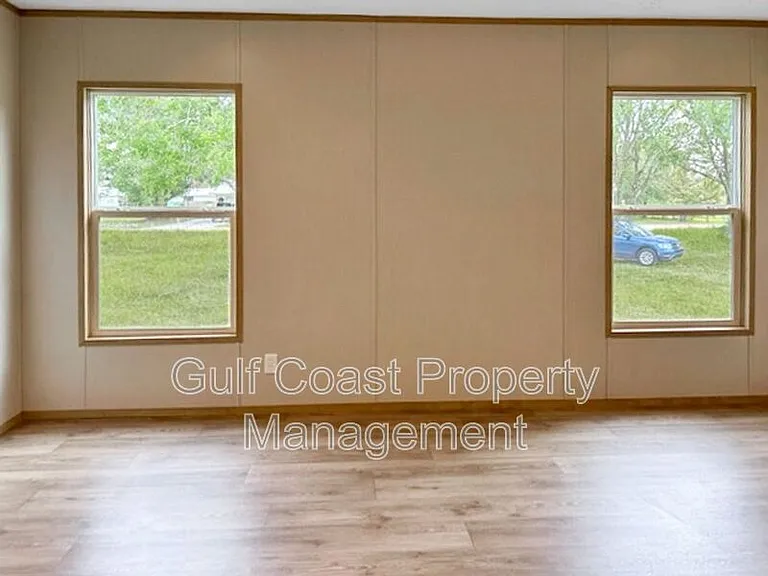 6293 Gewant Blvd — Photo 11
