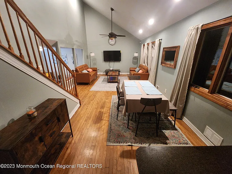 26 Lincroft Ave — Photo 9