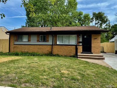 297 W Yale Ave, Pontiac, MI, 48340
