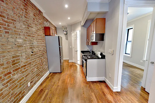 Rented by Centennial Properties NY | media 6