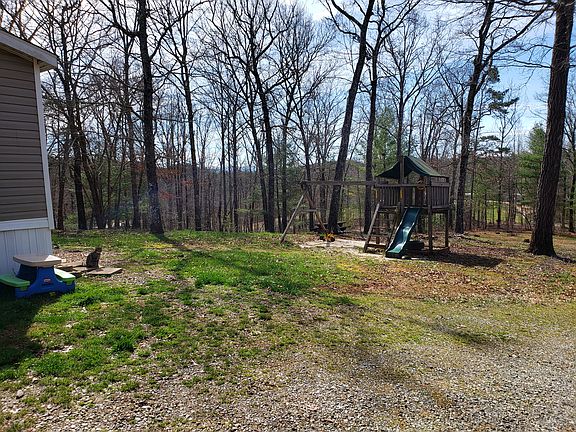 3rd image of 205 Crusher Creek Rd
