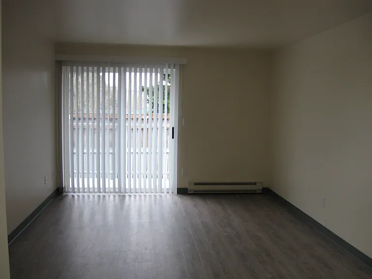 401 State St #401 — Photo 5