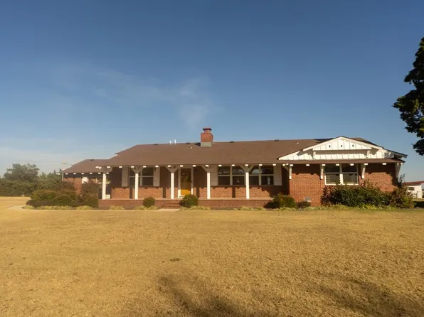 4810 E Prospect Ave, Ponca City, OK 74604