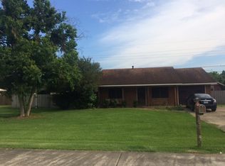 111 Hendricks St, Patterson, LA 70392