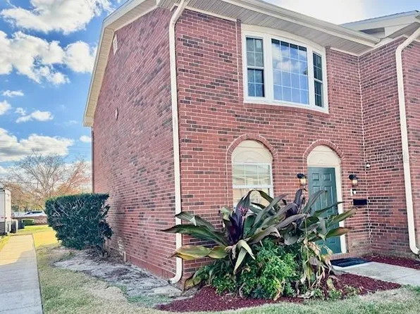 1920 E Edgewood Dr E #O1, Lakeland, FL 33803