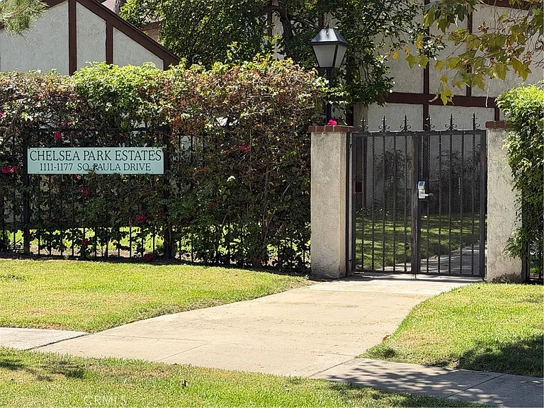 1161 S Paula Dr — Photo 1