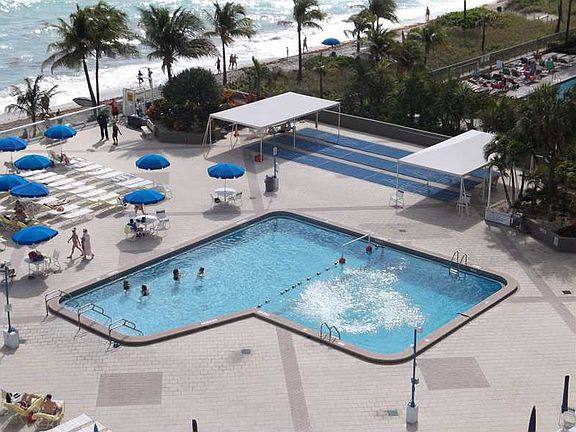 3rd image of 2030 S Ocean Dr APT 703