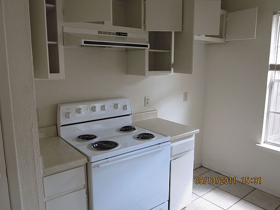 4th image of 6323 Porterway Dr