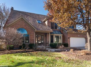 2441 Whitehall Ct, Aurora, IL