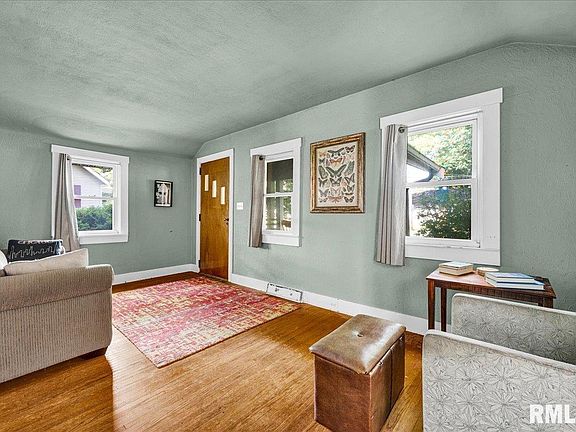 4th image of 5517 N Humboldt Ave