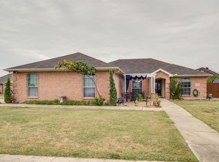 1510 Millbrook Dr, Midlothian, TX 76065