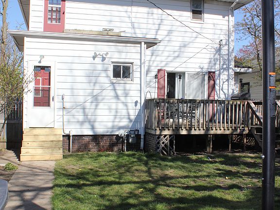 4th image of 324 N Bosart Ave