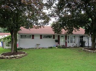 6 Belle Ave, Enfield, CT 06082