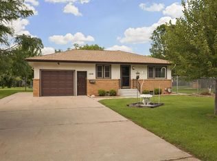 1045 South St, Anoka, MN 55303