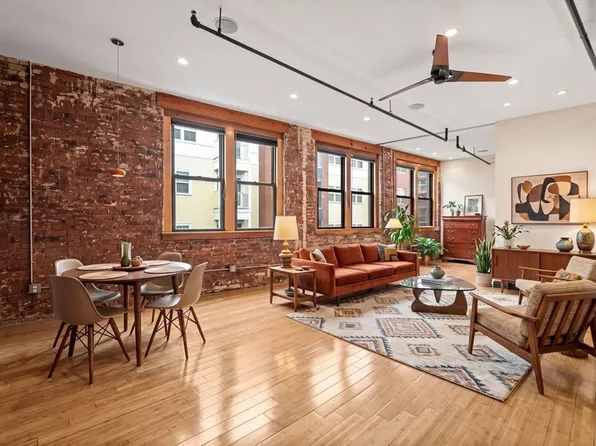 27 Fayette St Unit 302, Beverly, MA 01915