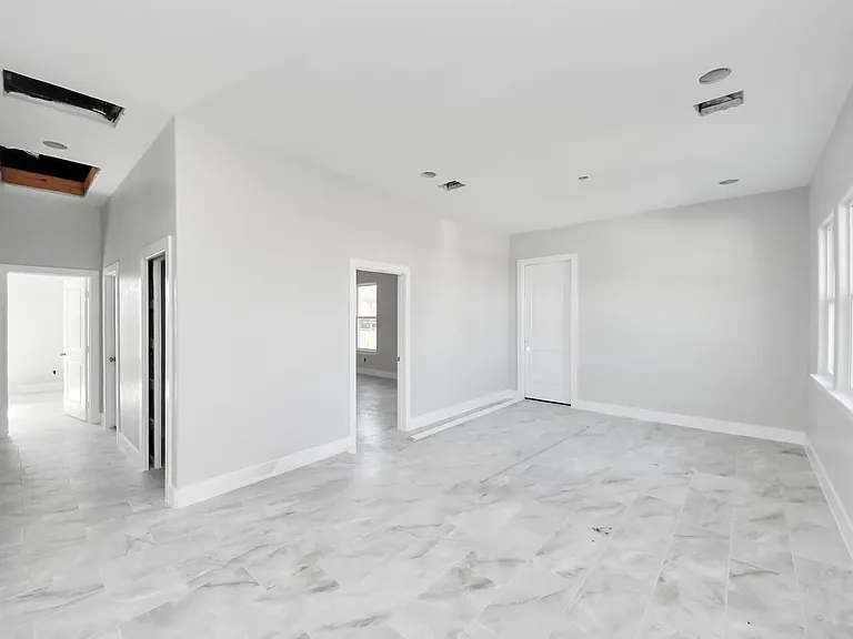 7160 Rook Blvd — Photo 9