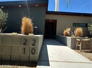 2210 Santa Clara Dr, Las Vegas, NV 89104