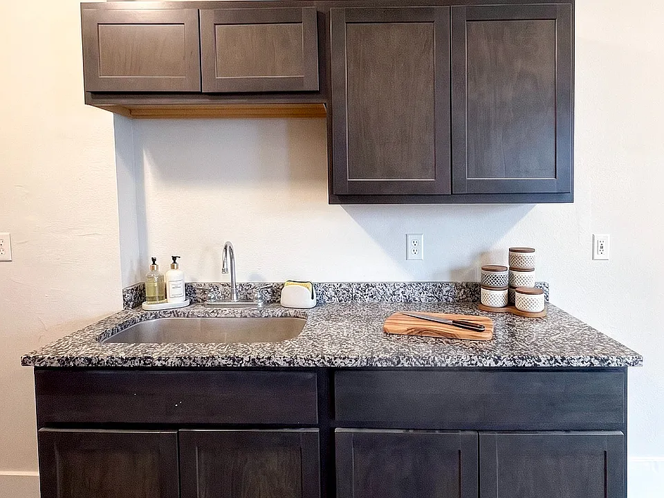kitchen sink