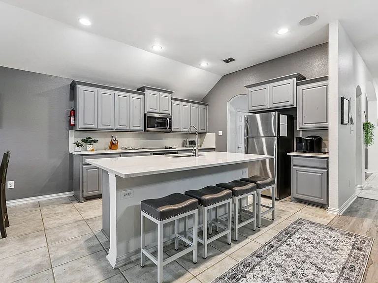 3028 Riverwood Ln — Photo 37