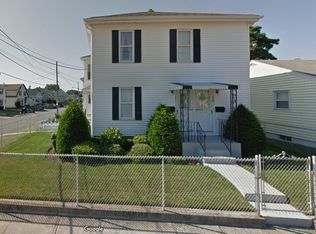 159 Senate St, Pawtucket, RI 02861
