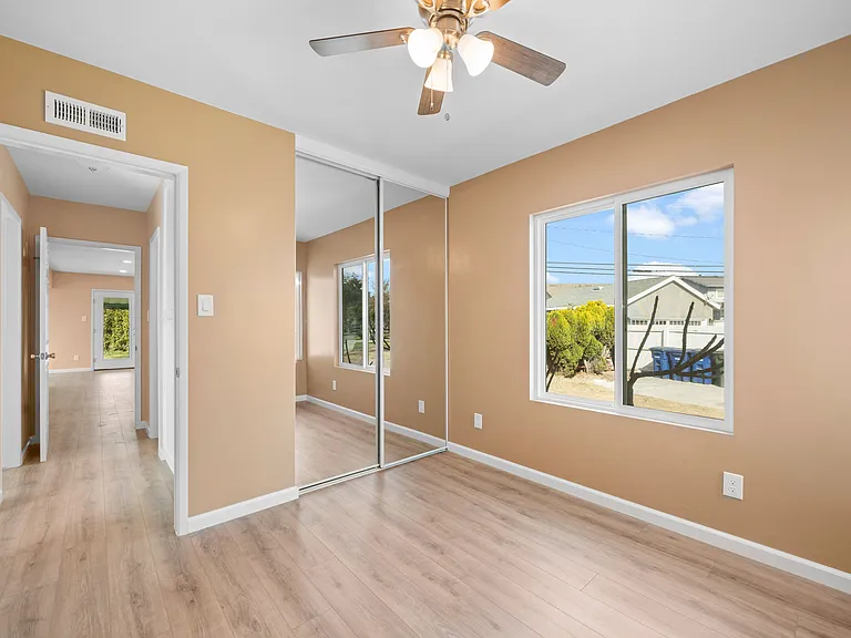 5745 Spahn Ave — Photo 22