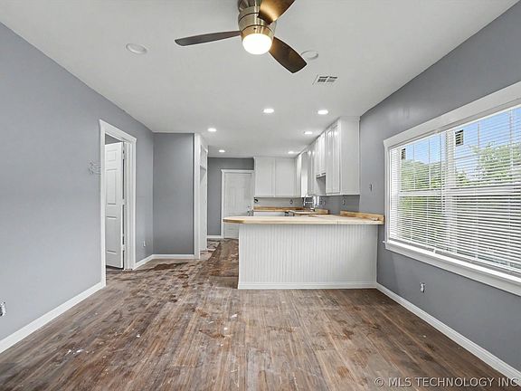 5th image of 5006 S 32nd West Ave