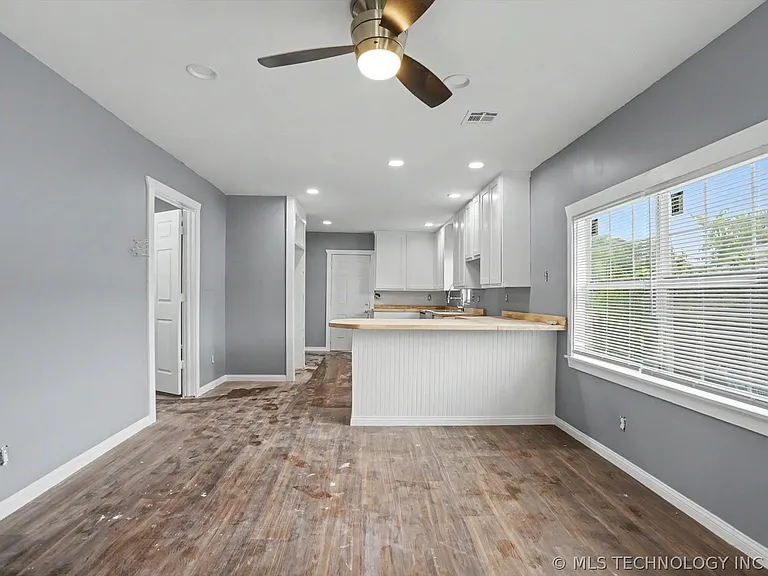 5006 S 32nd West Ave — Photo 5