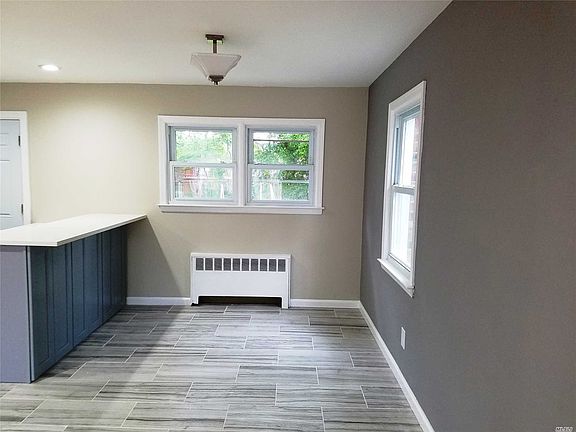 3rd image of 1672 M St
