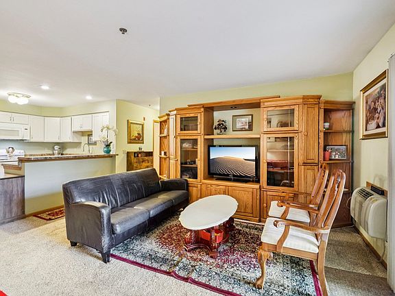 4th image of 201 Kearney Way Unit 102